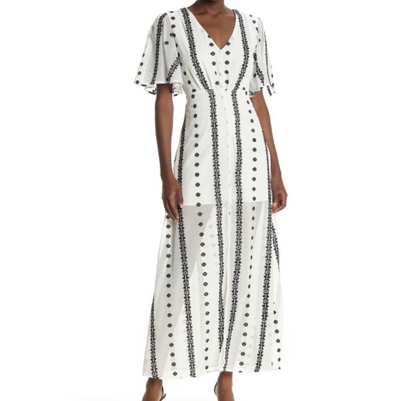 Dresses & Skirts - One One Six White Black Embroidered Maxi Dress
